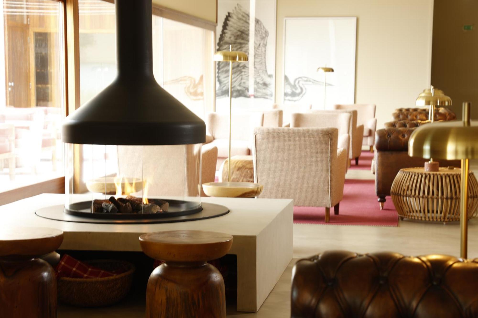 Praia Do Canal Nature Retreat - Small Luxury Hotels Of The World Aljezur Exterior foto A fireplace in a hotel